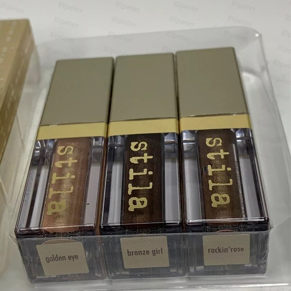 Stila Eye Spy Glitter & Glow Liquid Eye - Picture 2 of 3